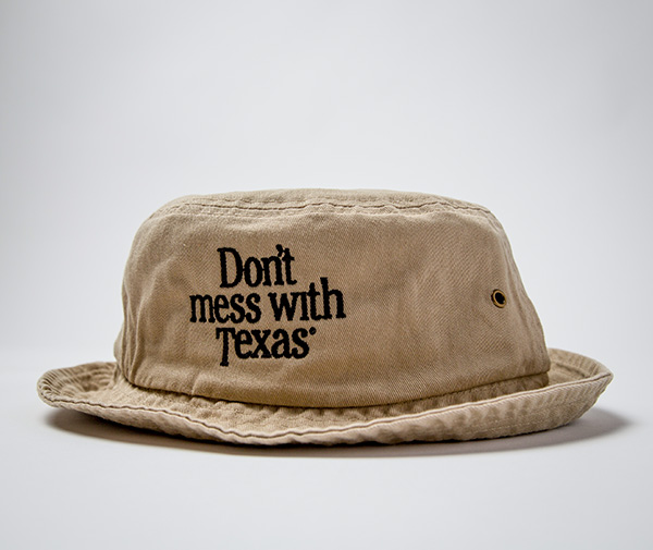 Don't mess with Texas Bucket Cap in Khaki